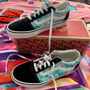 Vans Ward Lo Logo Bluebird Women’s Vans 🦋